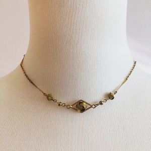 Collar Necklace Rhombus Design